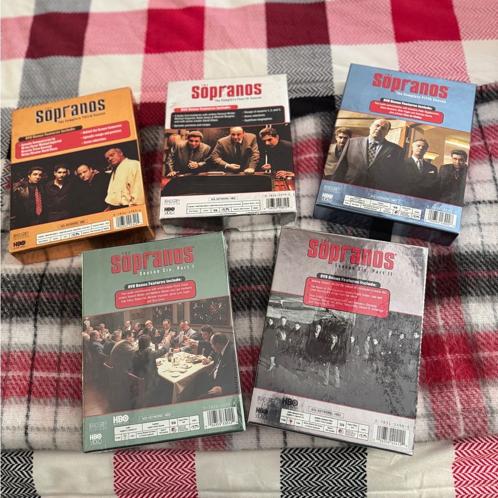 Sopranos Complete 3rd, 4th, 5th and 6th DVD Collection - Picture 2 of 2